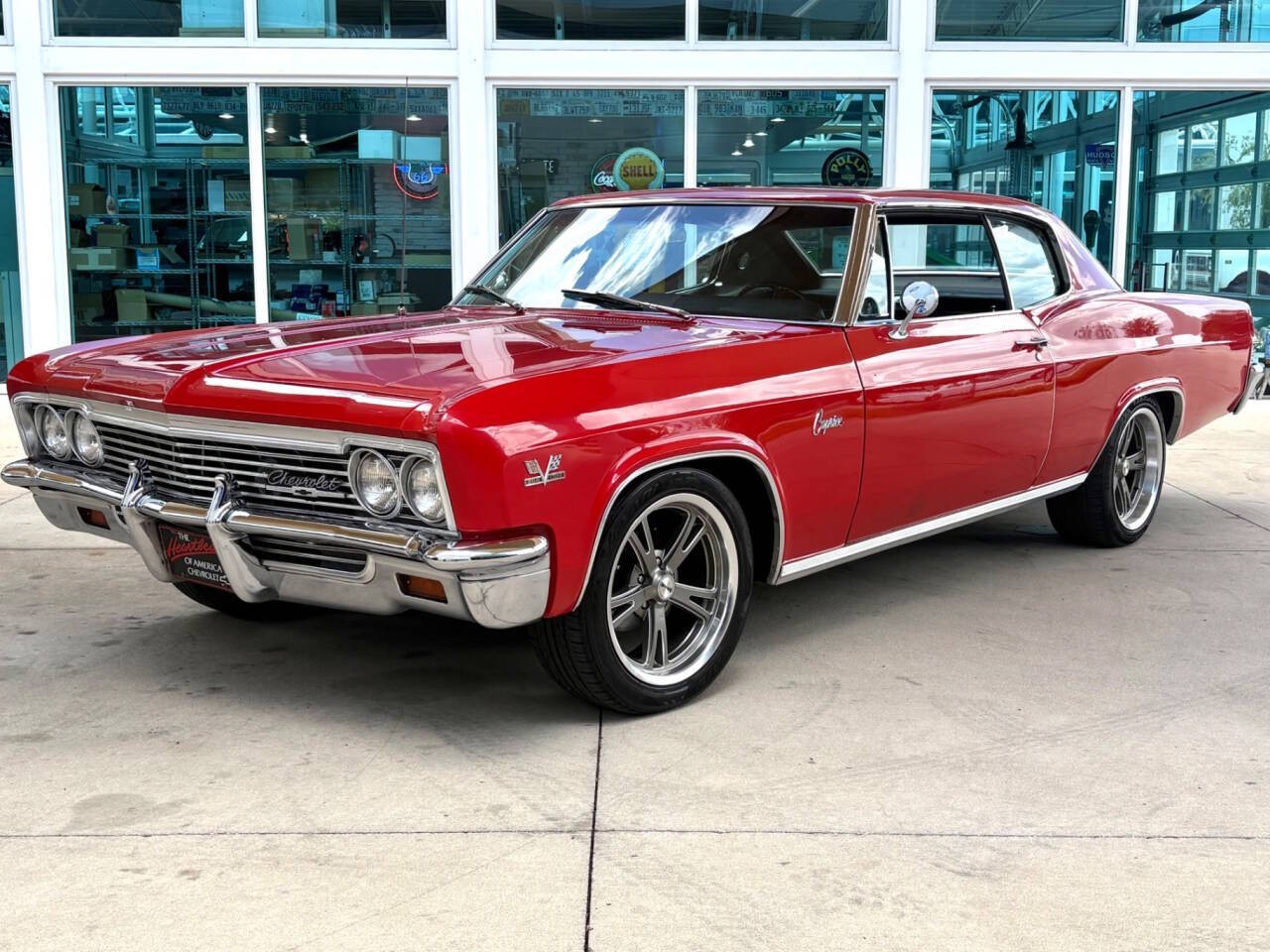 Chevrolet-Caprice-1966-Coupe-Black