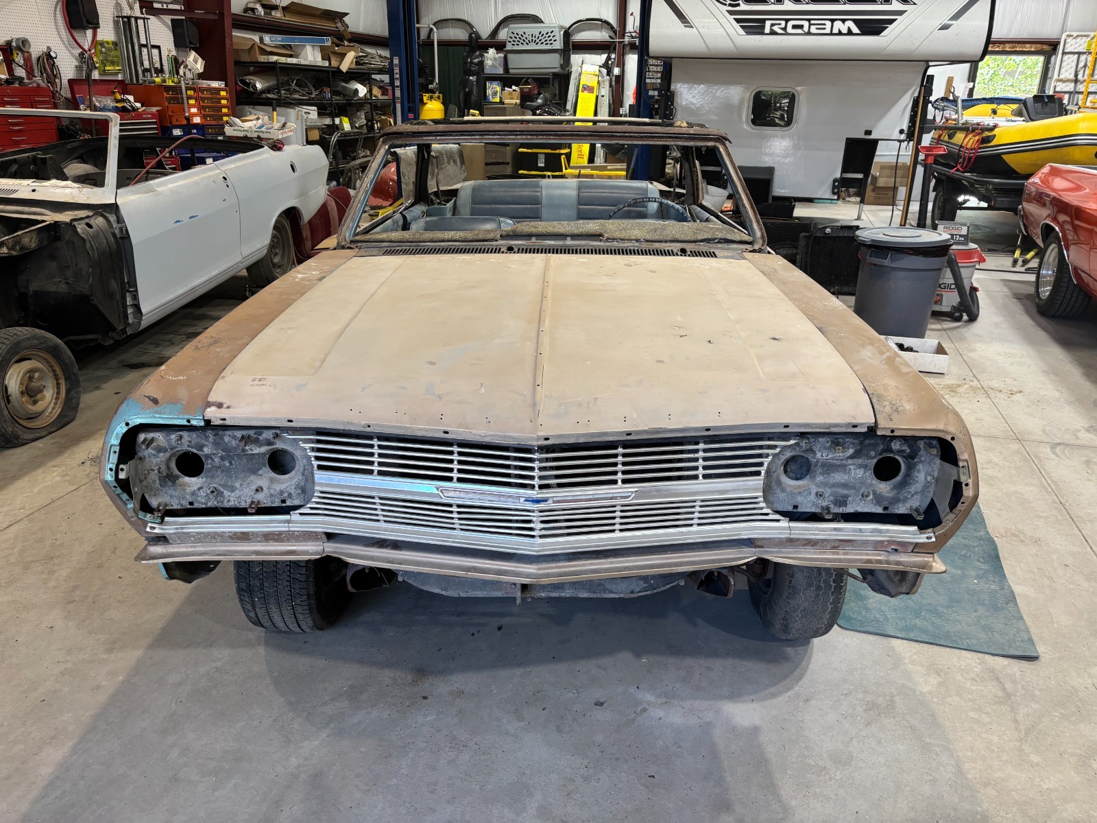 Chevrolet-Chevelle-1965-Convertible-Blue