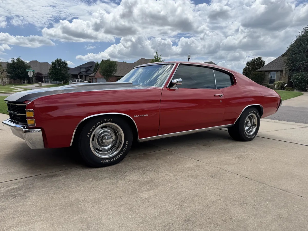 Chevrolet-Chevelle-1971-Cranberry-Red-Black