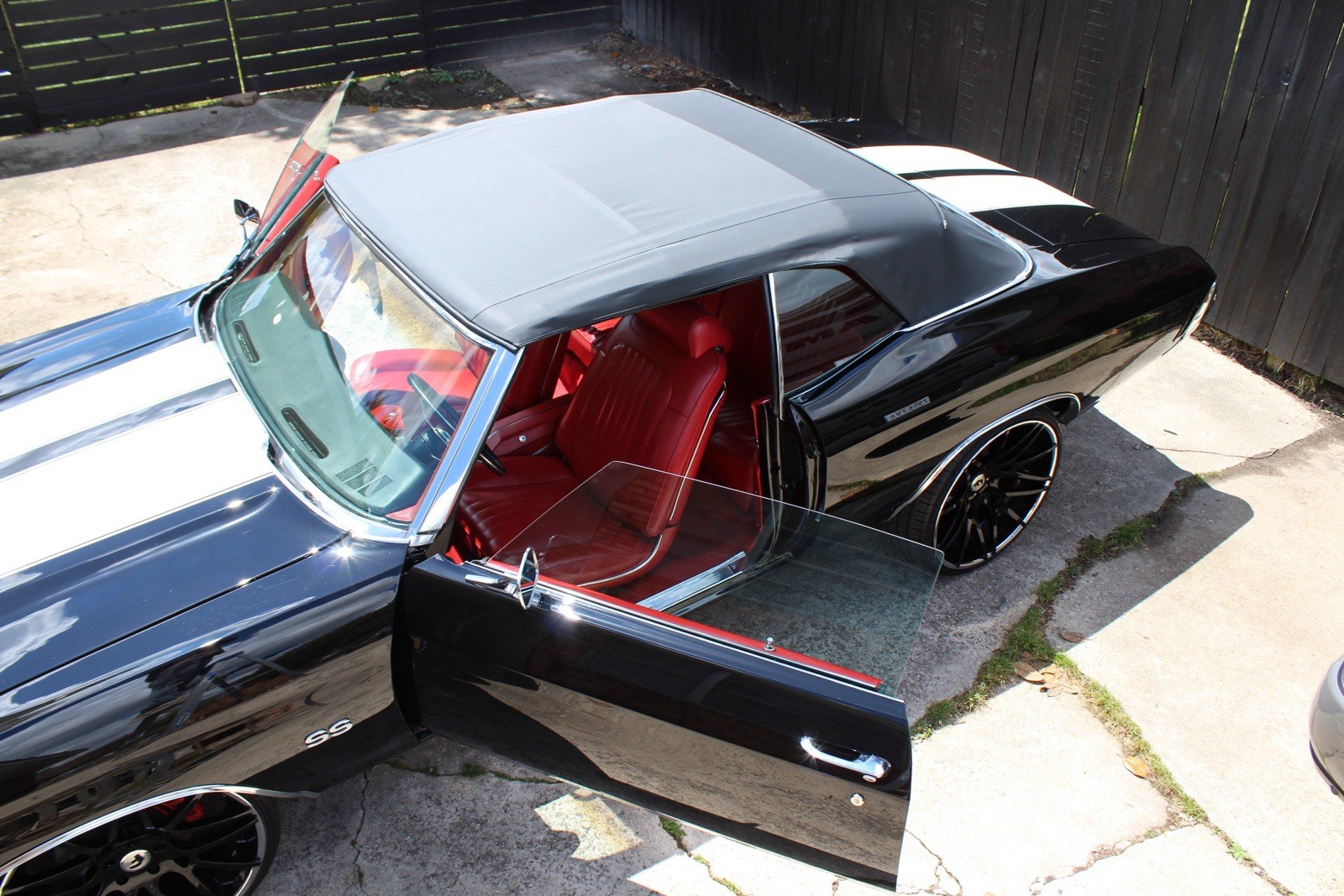Chevrolet-Chevelle-1972-Convertible-Red