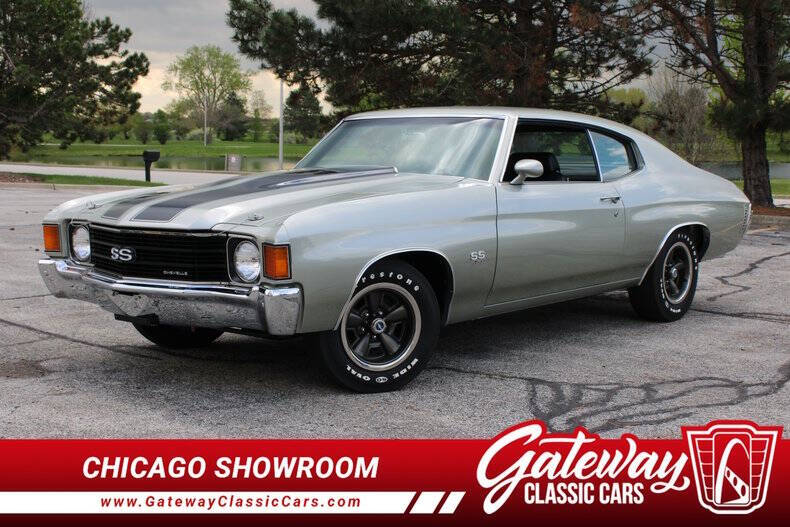 Chevrolet-Chevelle-1972-Cortez-Silver-Black