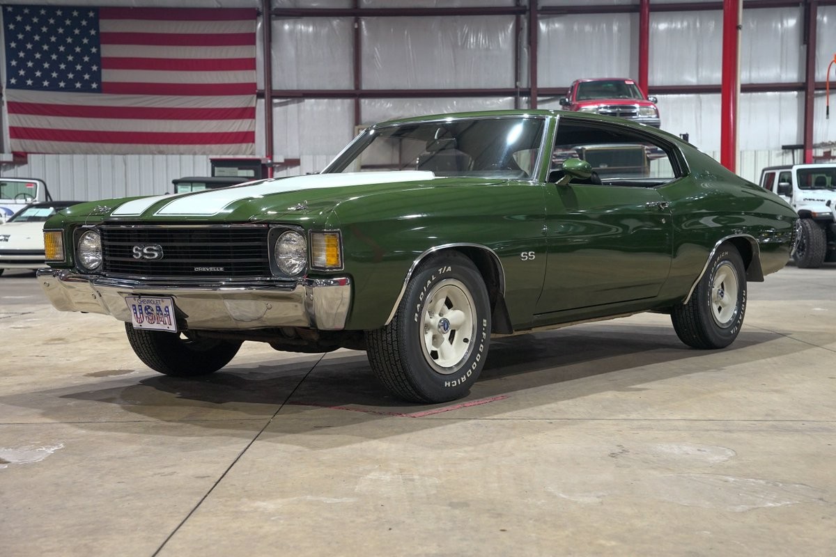 Chevrolet-Chevelle-1972-Coupe-Black