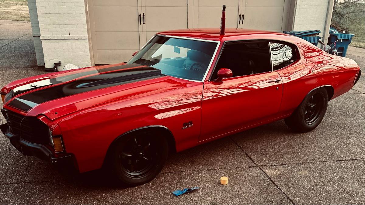 Chevrolet-Chevelle-ss-tribute-1972-red