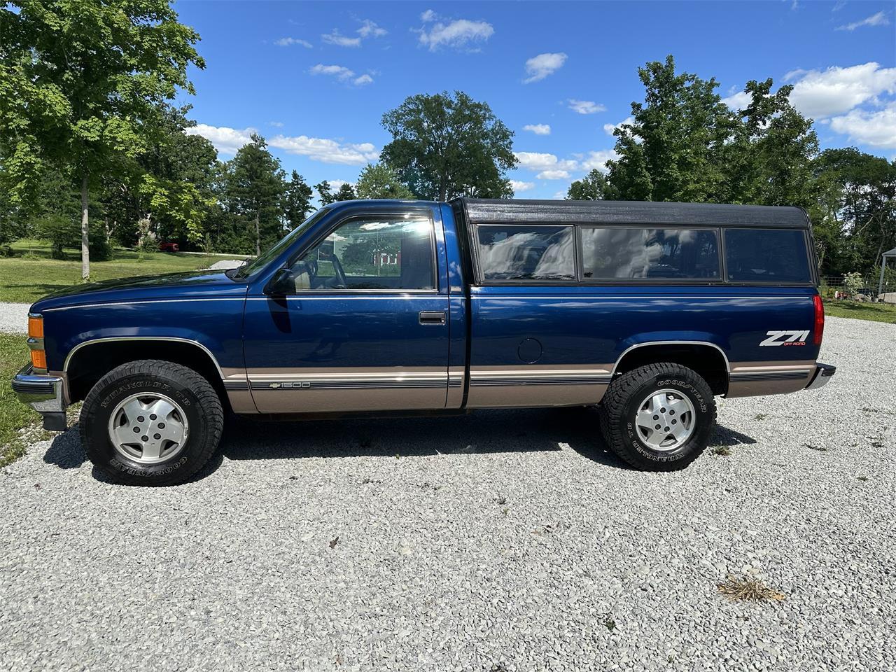Chevrolet-Ck-1500-1995-BlueBadge-Badge