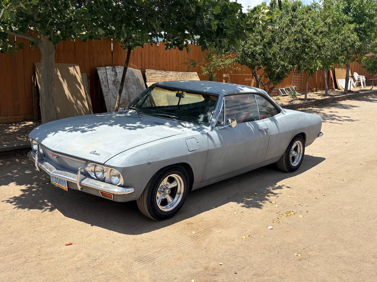 Chevrolet-Corvair-1967