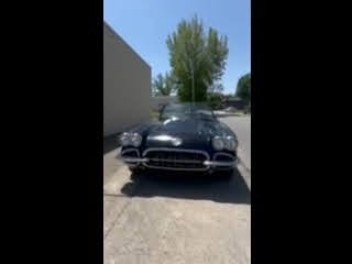 Chevrolet-Corvette-1960