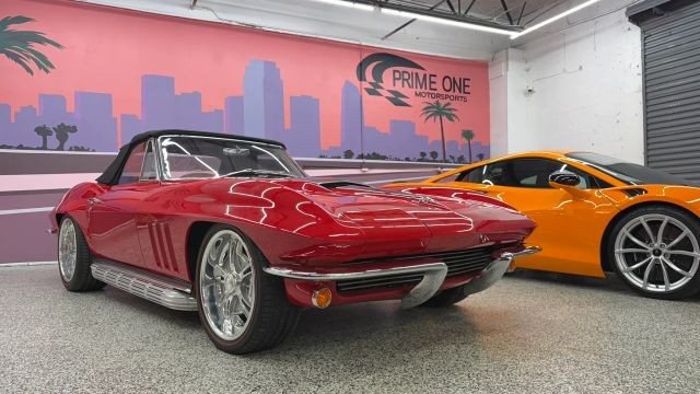 Chevrolet-Corvette-1966-Convertible
