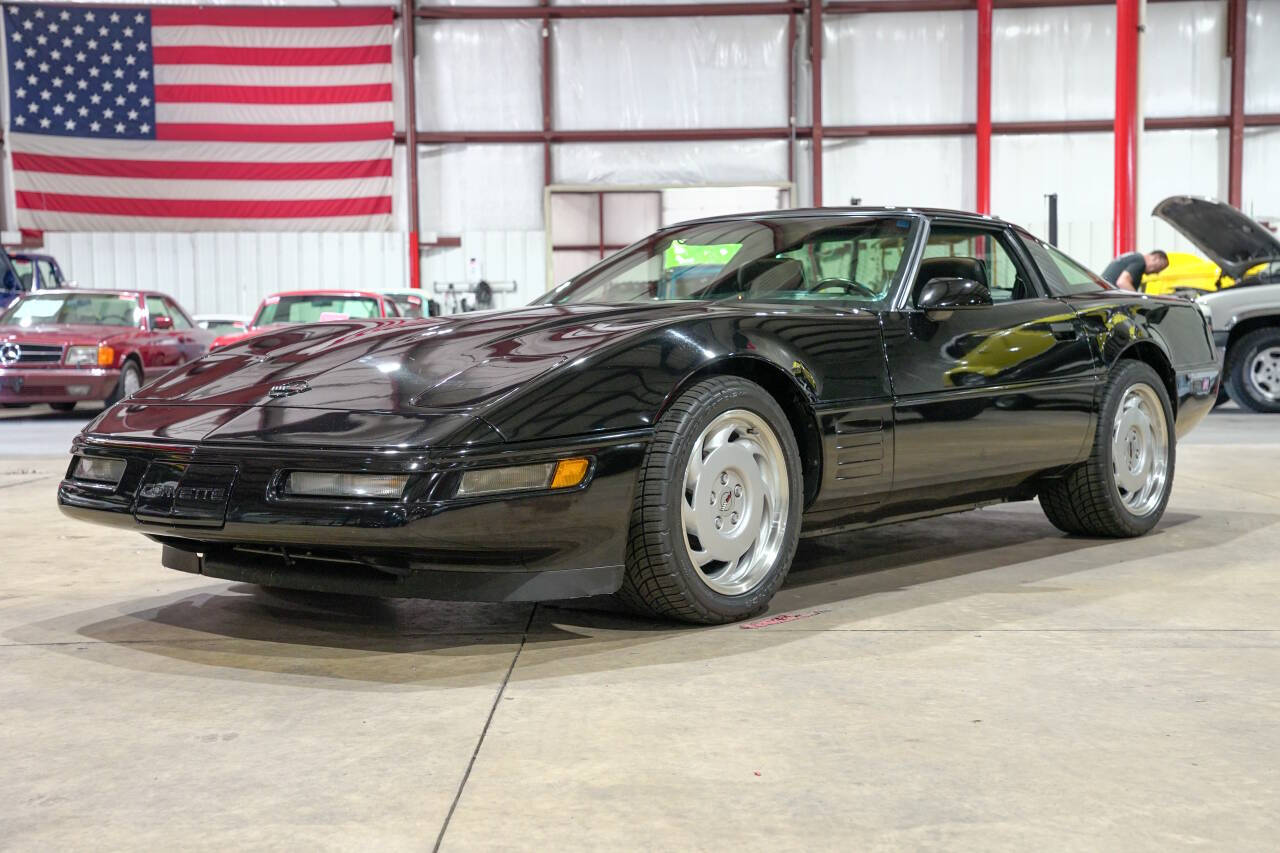 Chevrolet-Corvette-1991-Black-Black