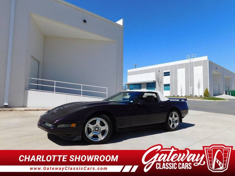 Chevrolet-Corvette-1993-Black-Rose-Metallic-Light-Grey