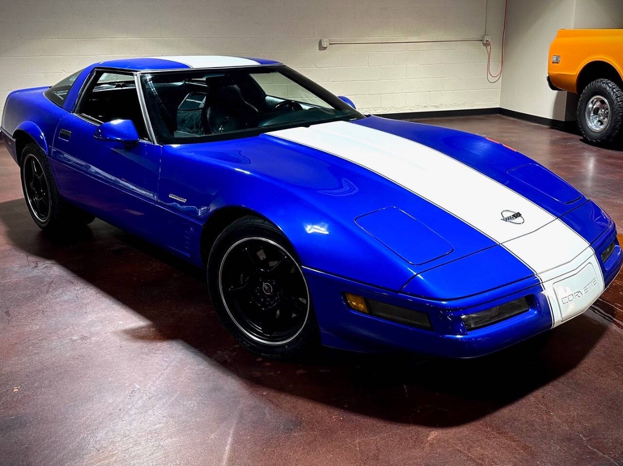 Chevrolet-Corvette-1996-Blue-Black