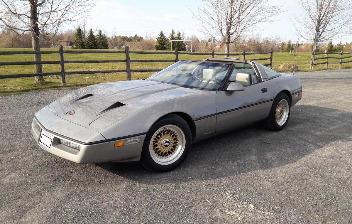 Chevrolet-Corvette-callaway-1987
