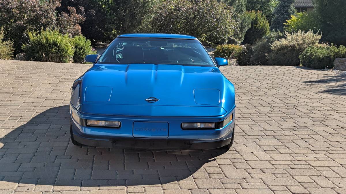 Chevrolet-Corvette-z07-1992-blue