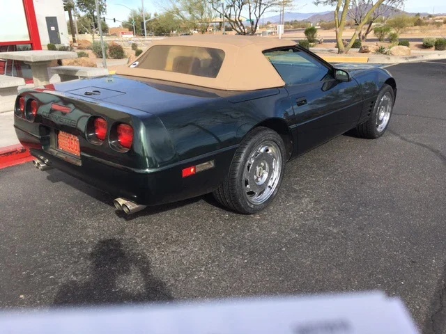 Chevrolet-Corvette-zr1-convertible-1991-Green-Tan