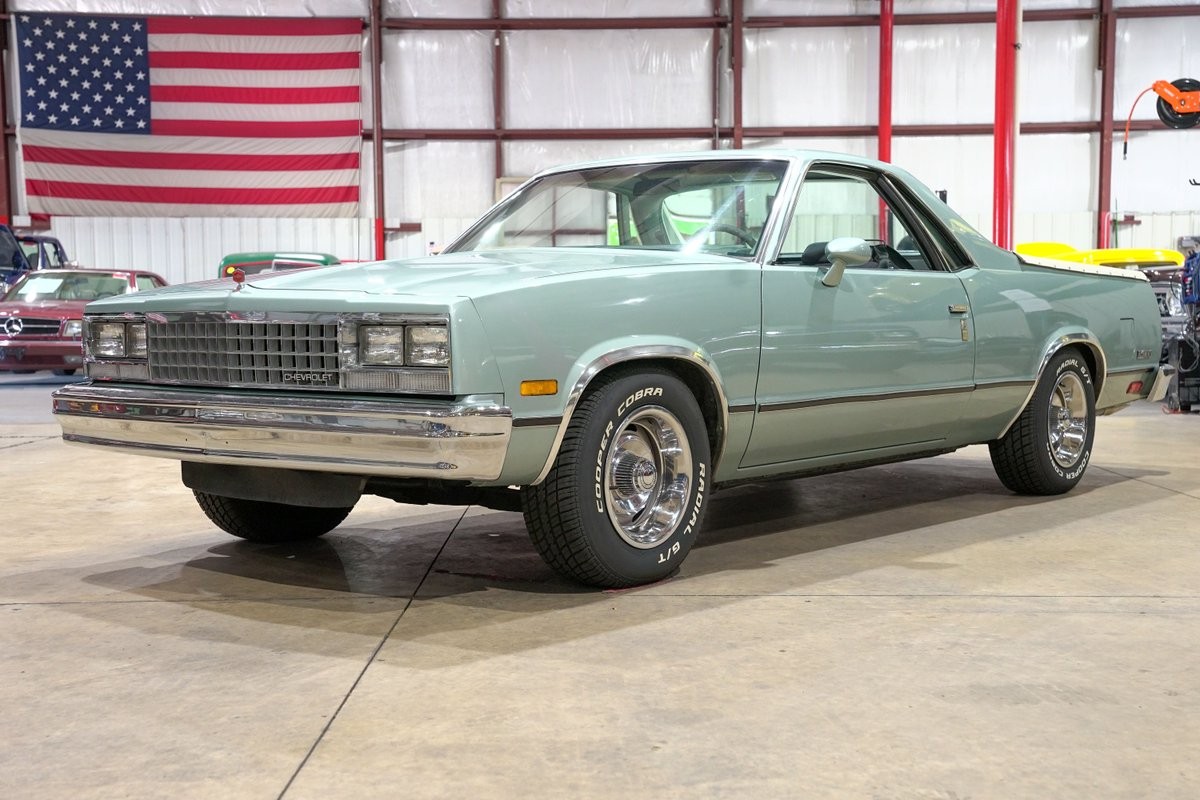 Chevrolet-El-Camino-1982-Standard-Cab-Pickup-Blue