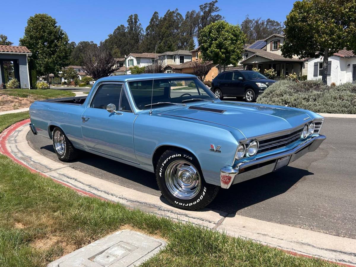 Chevrolet-El-camino-1967-blue