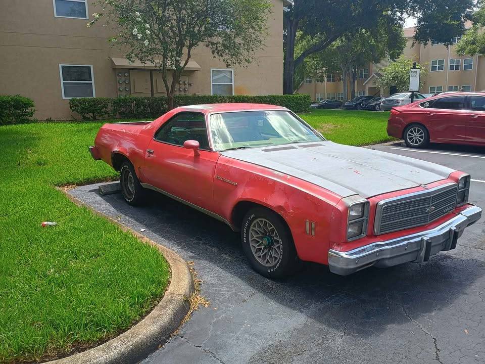 Chevrolet-El-camino-1976-red