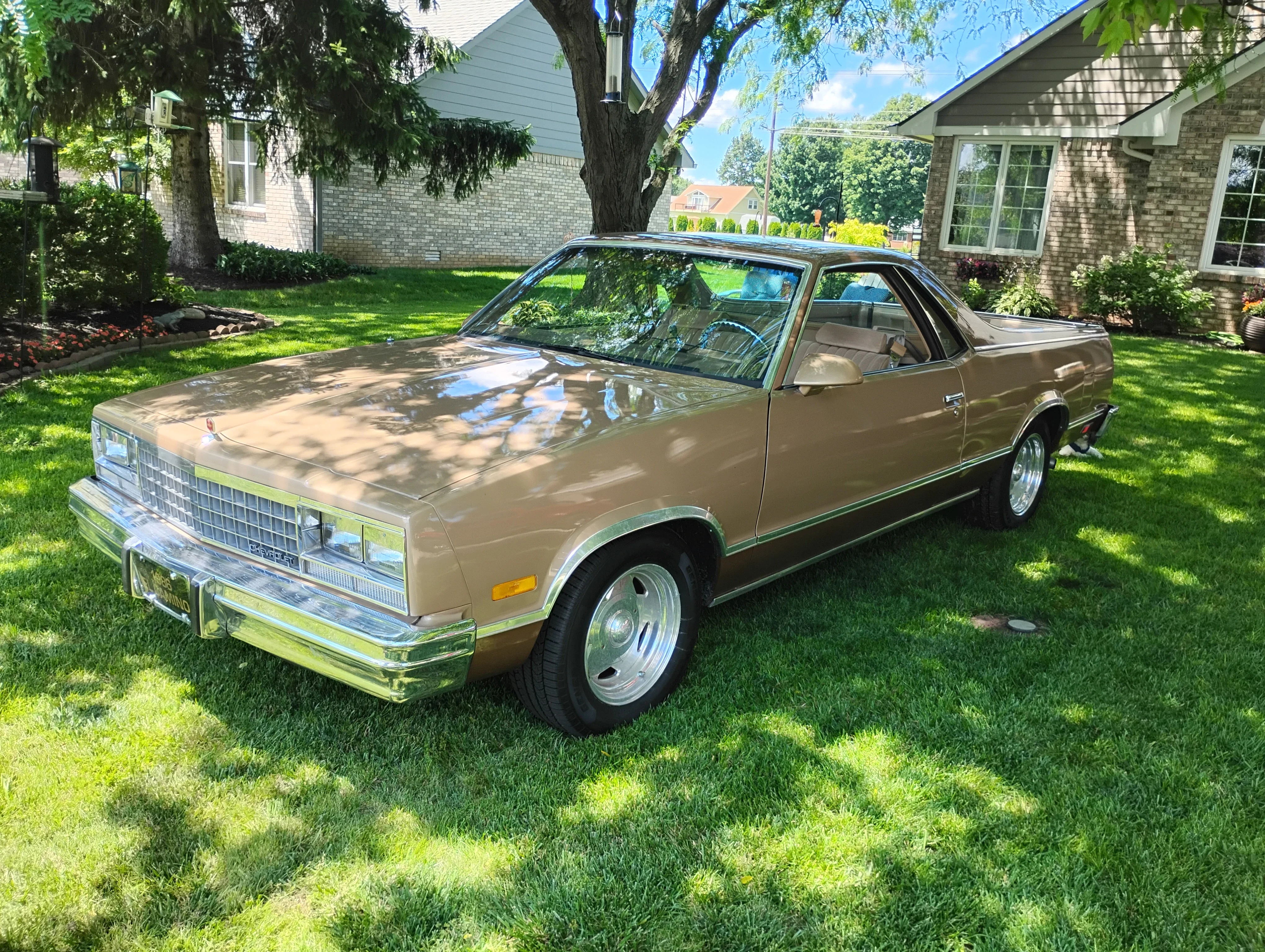 Chevrolet-El-camino-v8-1986-Tan-Tan