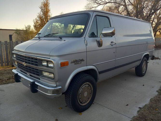 Chevrolet-G30-1994-Silver
