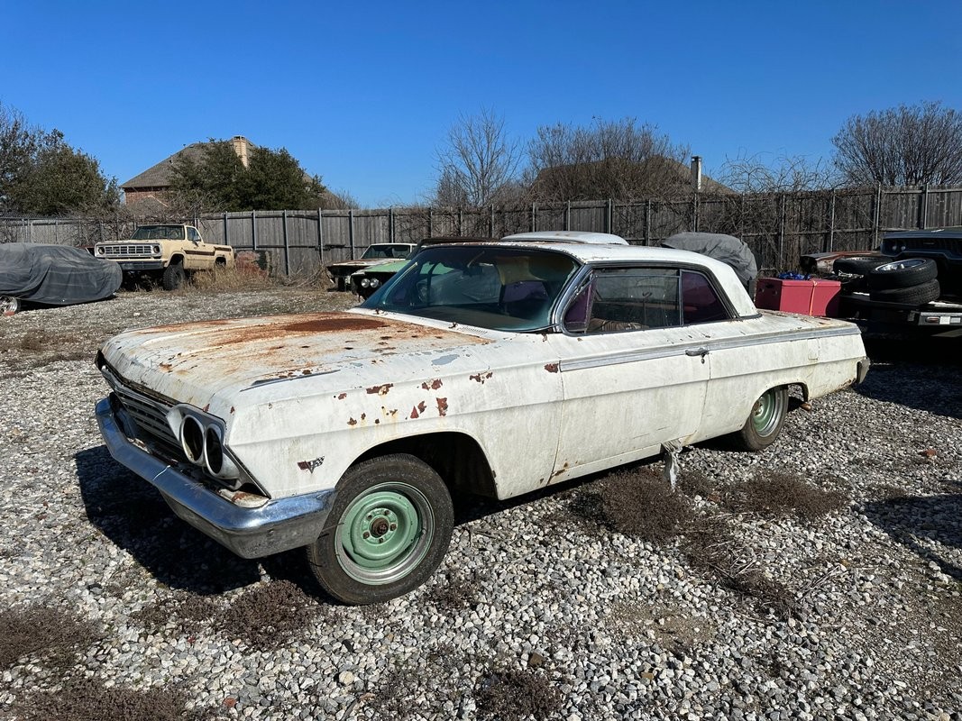 Chevrolet-Impala-1962-Red