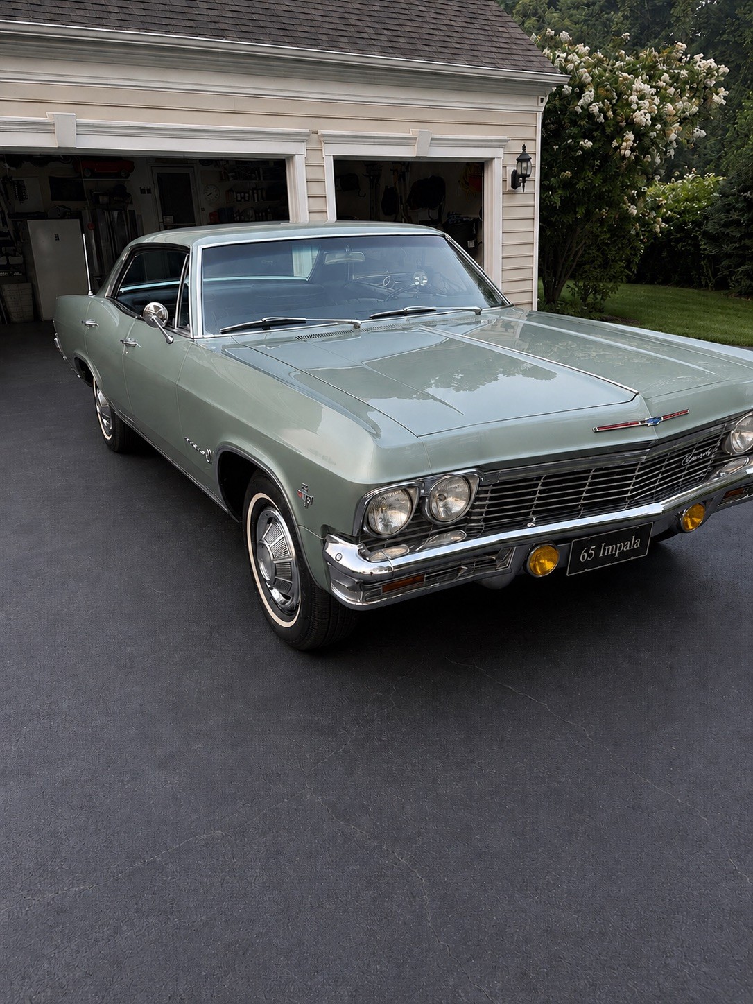 Chevrolet-Impala-1965-Sedan-Black