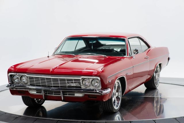 Chevrolet-Impala-1966