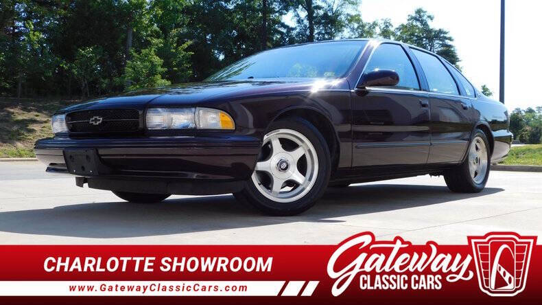 Chevrolet-Impala-1996-Burgundy-Gray