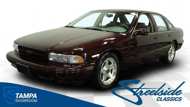 Chevrolet-Impala-1996-Dark-Cherry-Red-Metallic-Lt-Gray