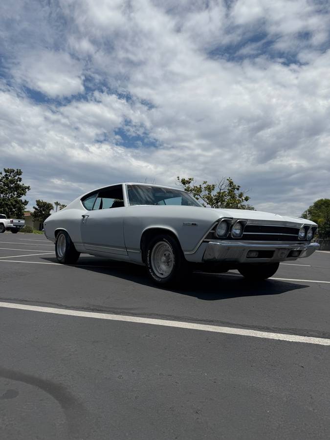 Chevrolet-Malibu-1969-grey