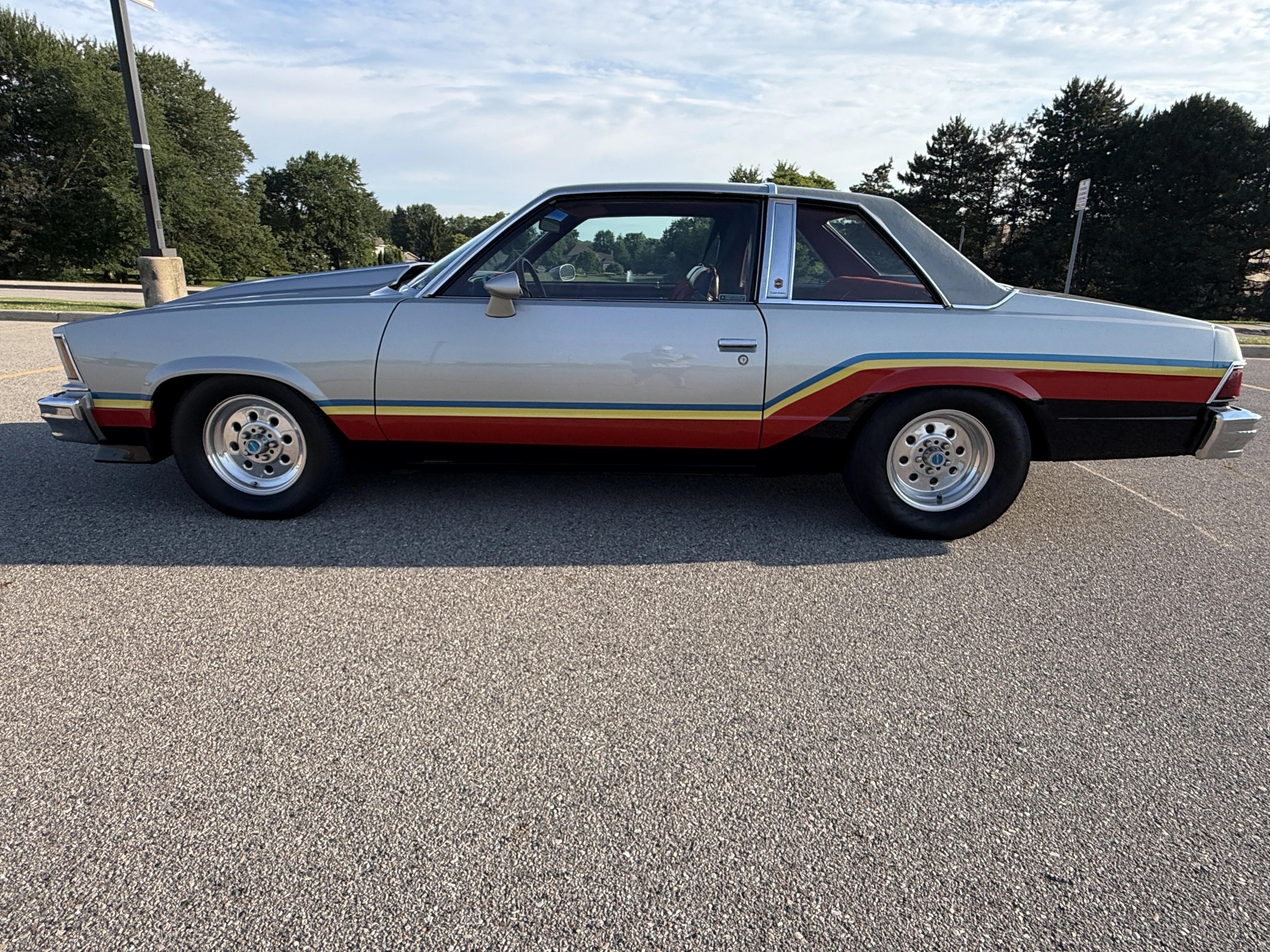 Chevrolet-Malibu-classic-coupe-1978-40000
