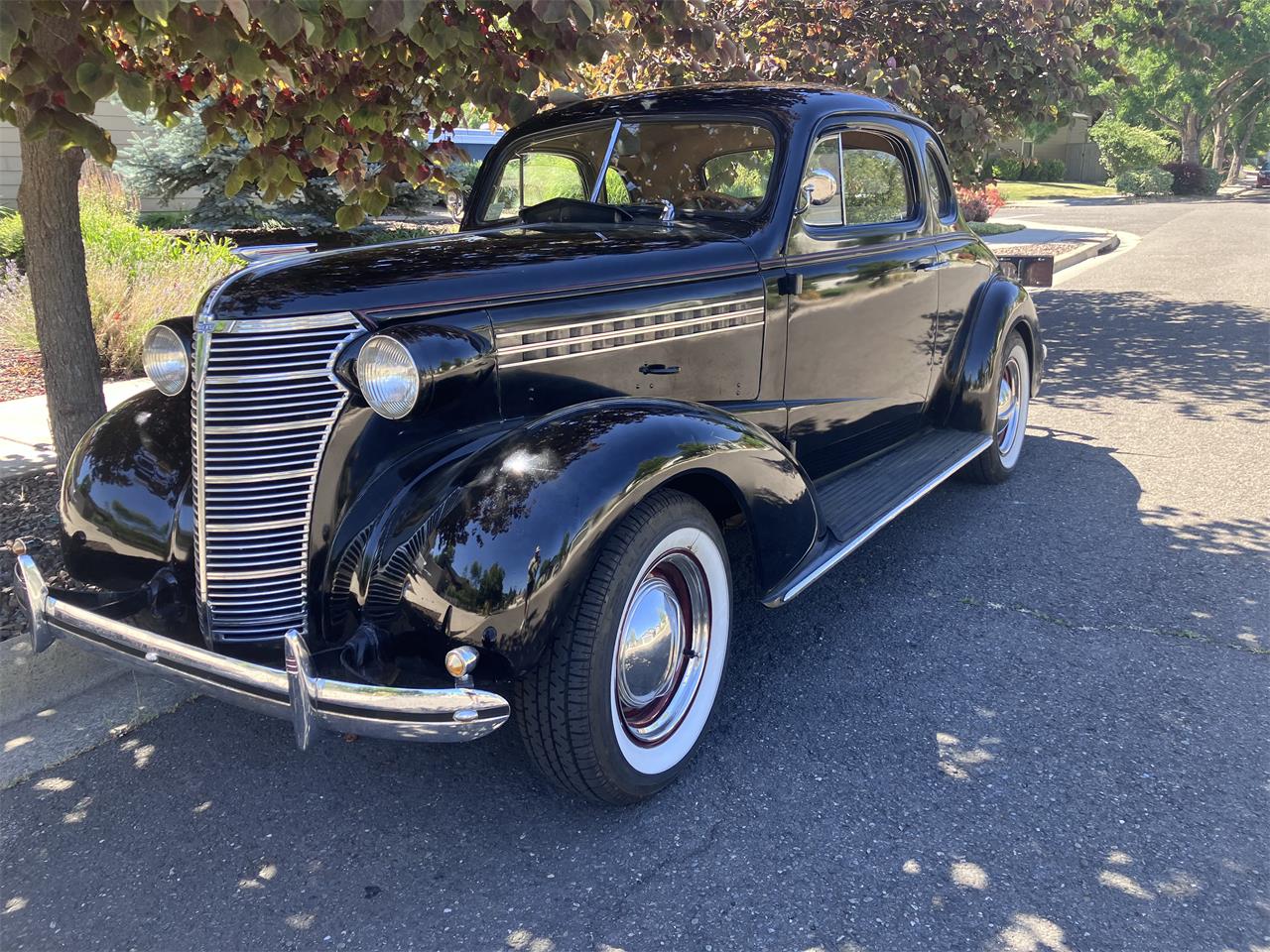 Chevrolet-Master-1938-Black-Tan