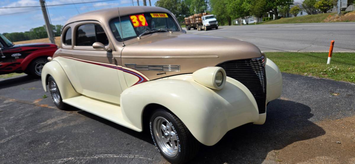 Chevrolet-Master-deluxe-coupe-1939-custom