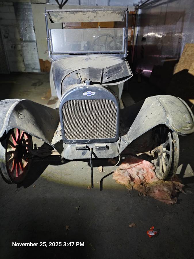Chevrolet-Model-490-touring-car-1917-black
