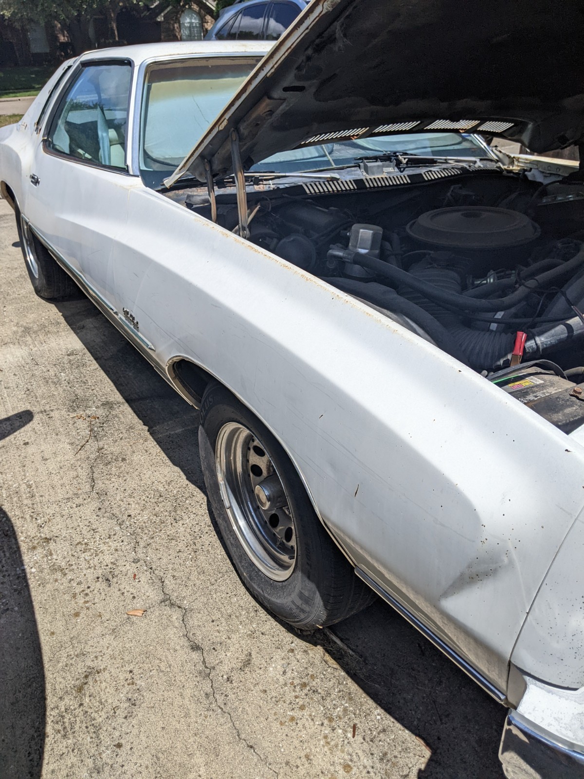 Chevrolet-Monte-Carlo-1977-Coupe-White