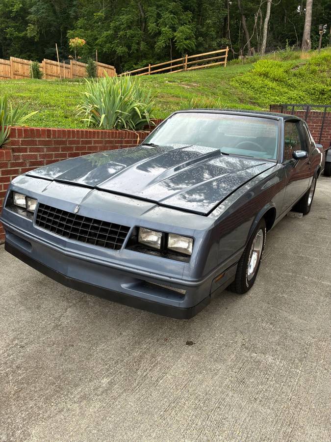 Chevrolet-Monte-carlo-ss-1984-blue