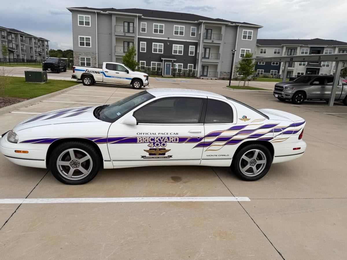 Chevrolet-Monte-carlo-ss-1995-white