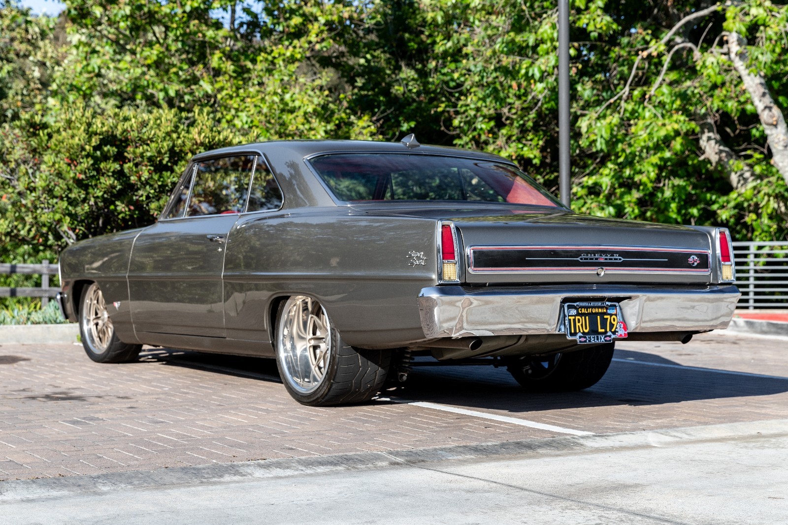 Chevrolet-Nova-1966