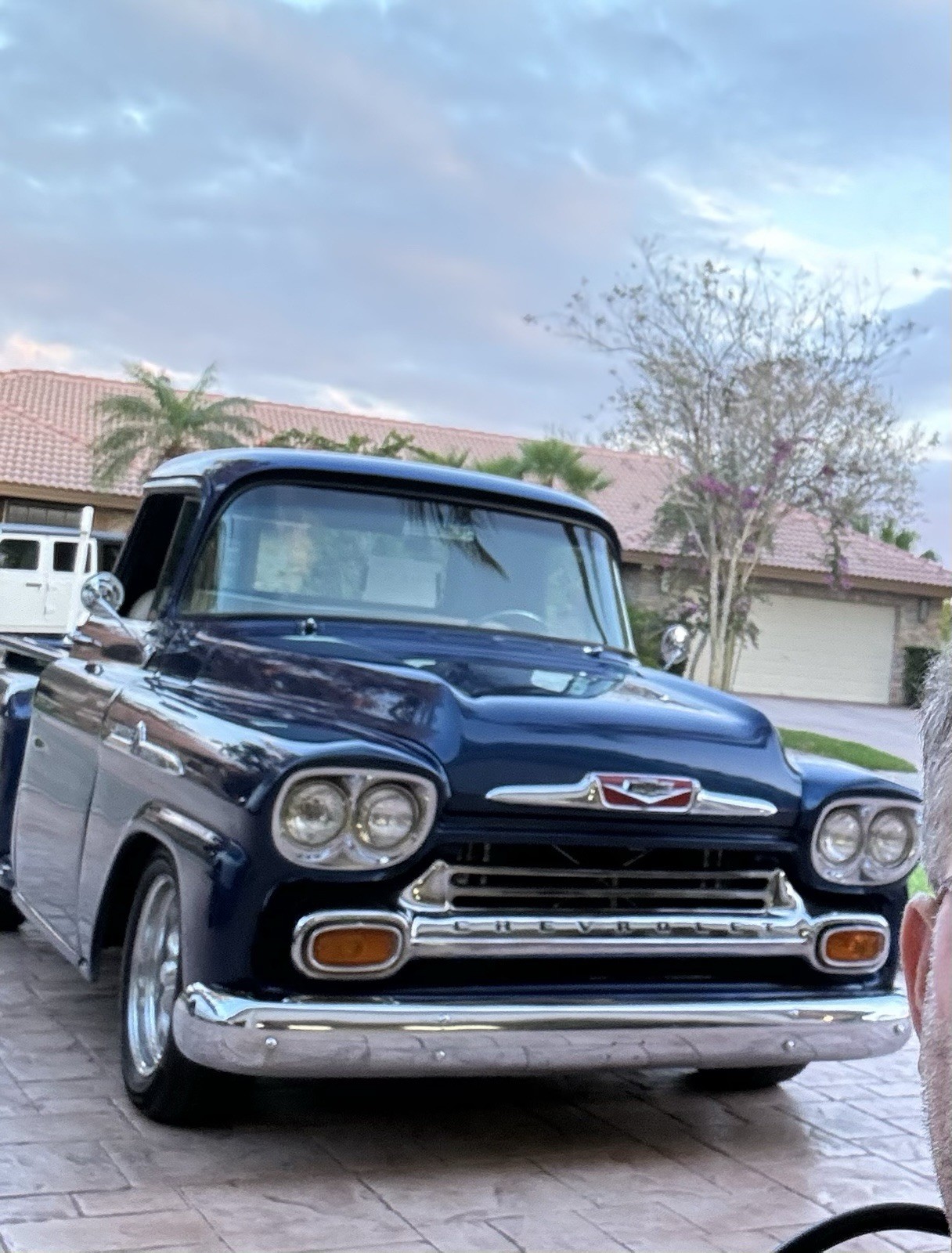 Chevrolet-Other-Pickups-1958-Cab-Chassis