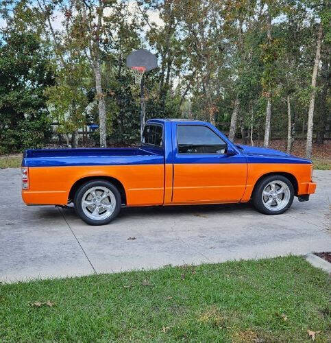 Chevrolet-S-10-1985