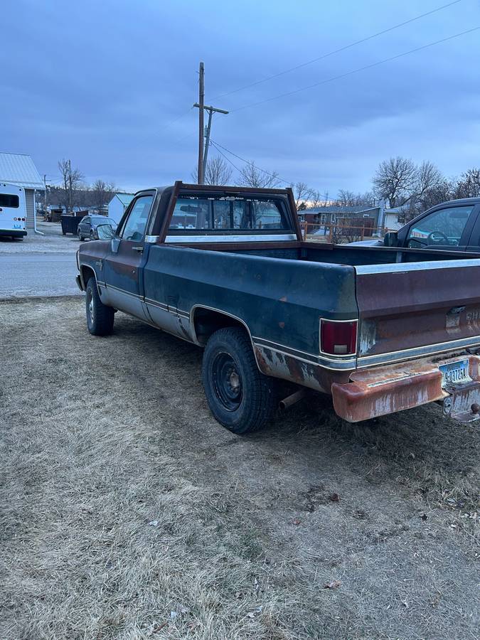 Chevrolet-Scottsdale-1984-blue