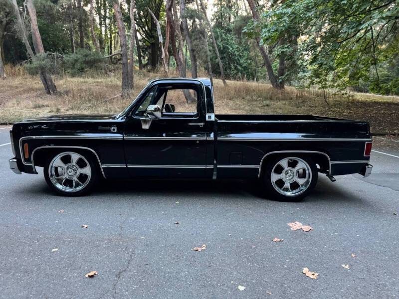 Chevrolet-Silverado-1980-black