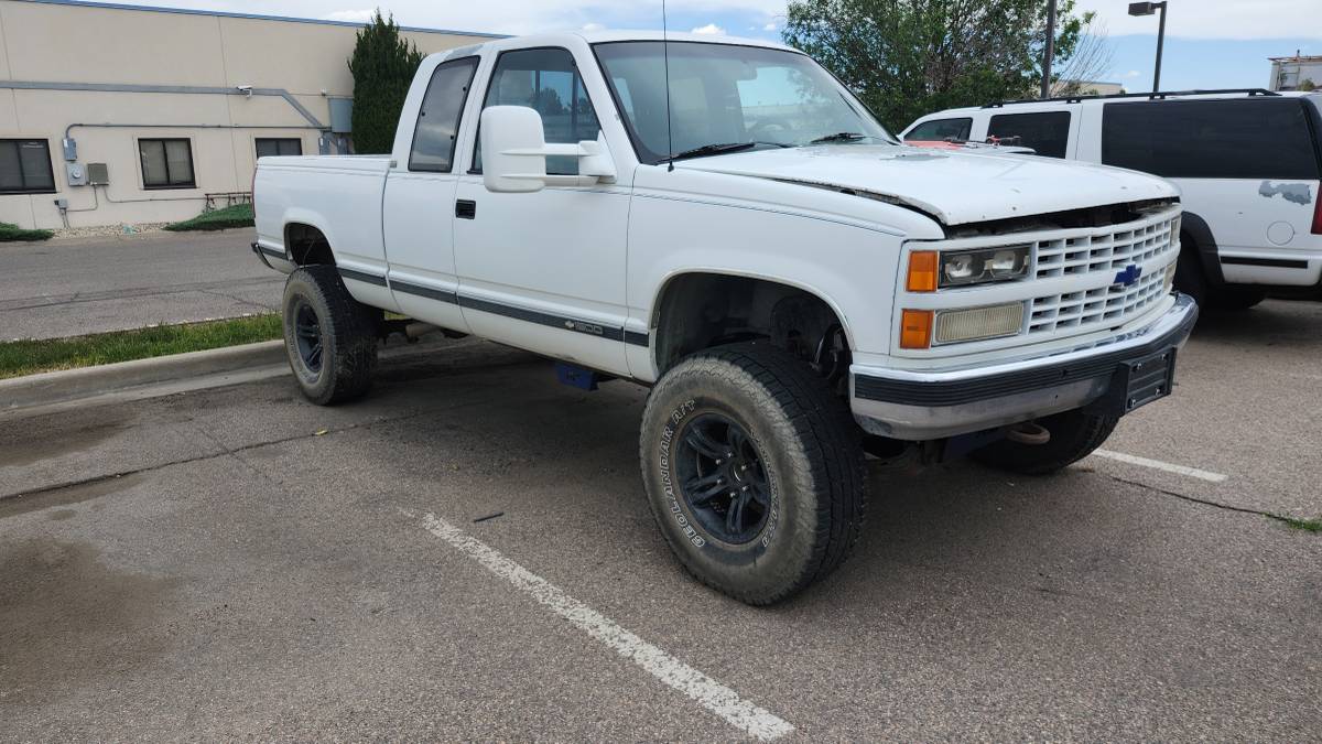 Chevrolet-Silverado-1990-white