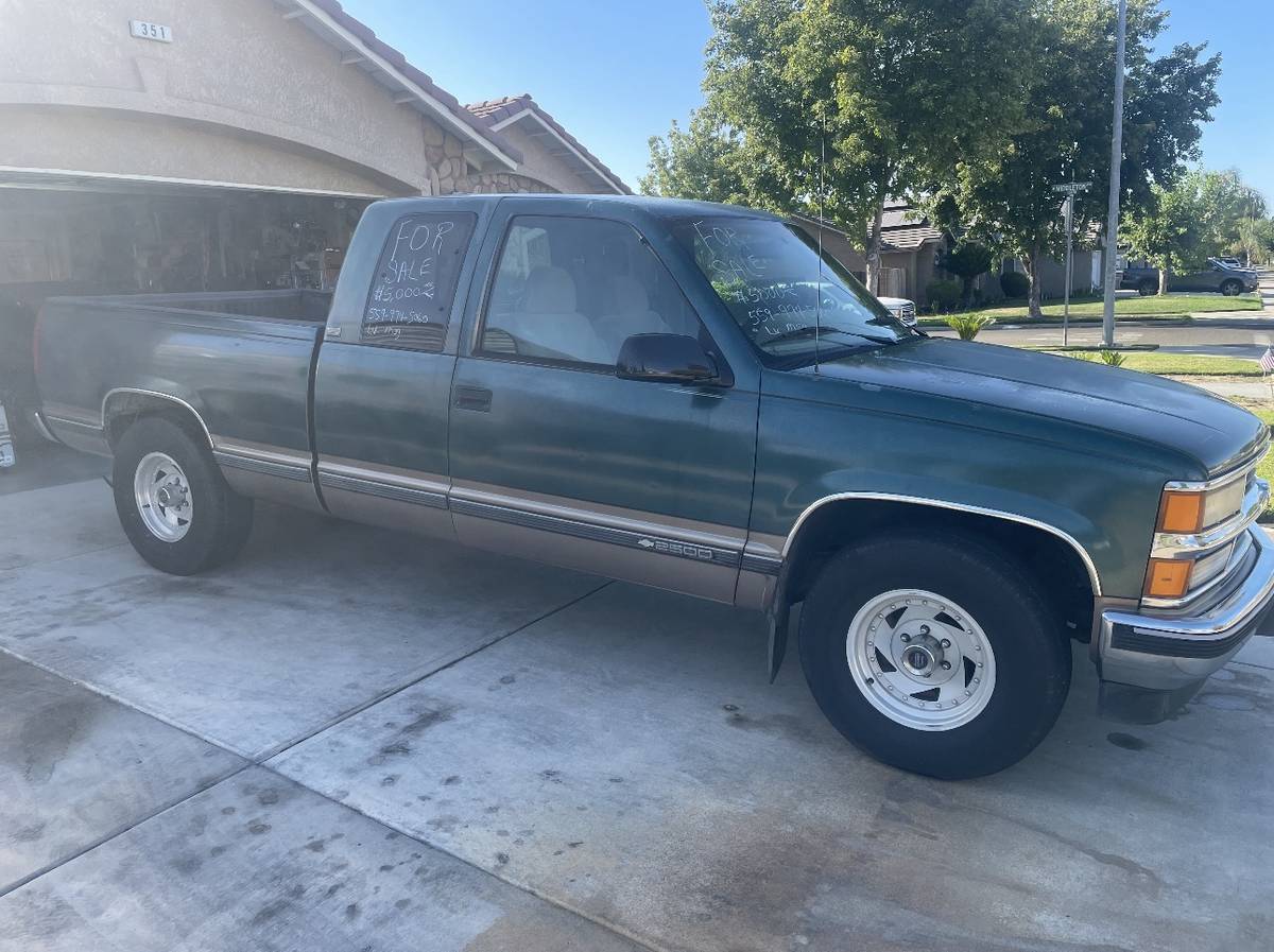 Chevrolet-Silverado-2500-1995-green