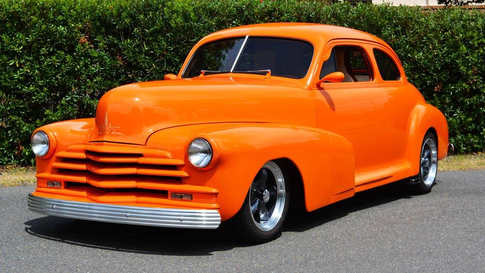 Chevrolet-Style-master-coupe-1947-orange