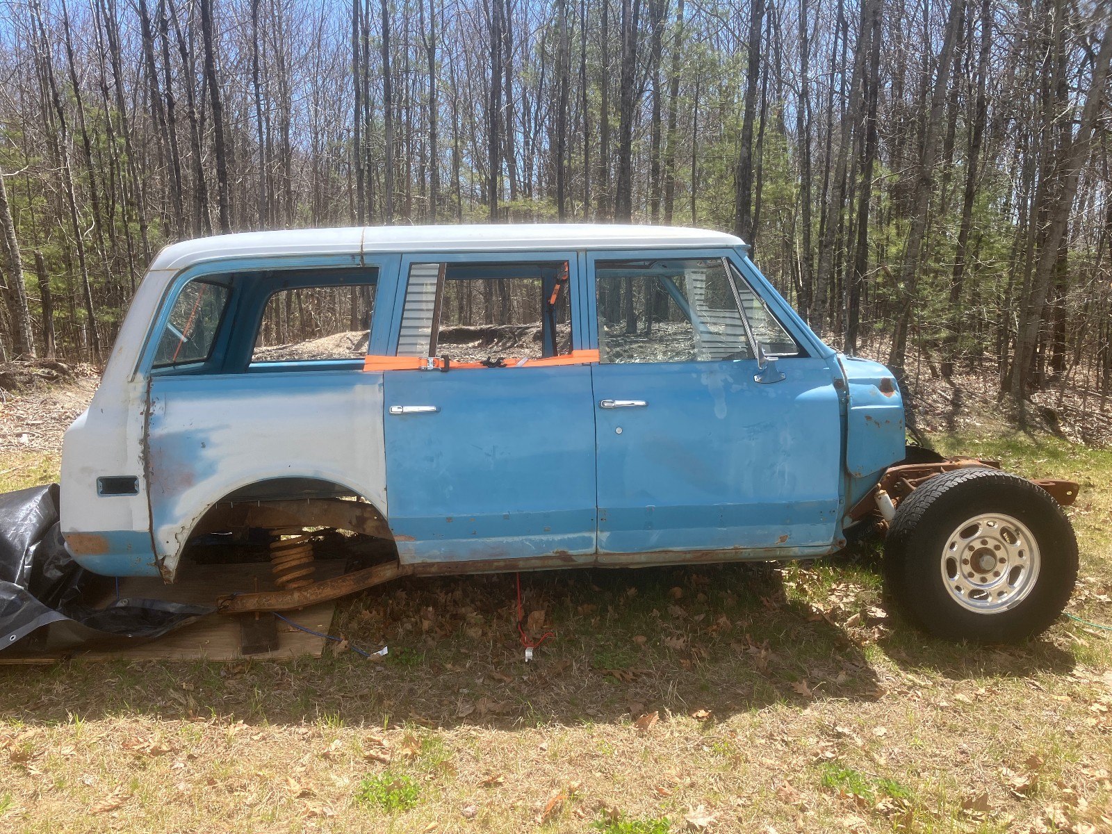 Chevrolet Suburban 1972