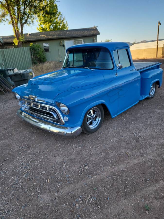 Chevrolet-Truck-1957-blue
