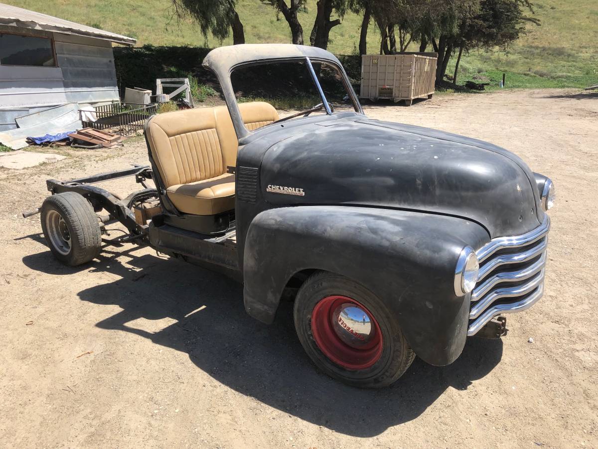 Chevrolet-Woody-wagon-1951-black