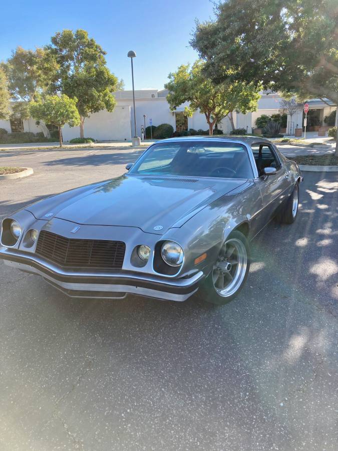 Chevrolet-camaro-lt-1975-grey