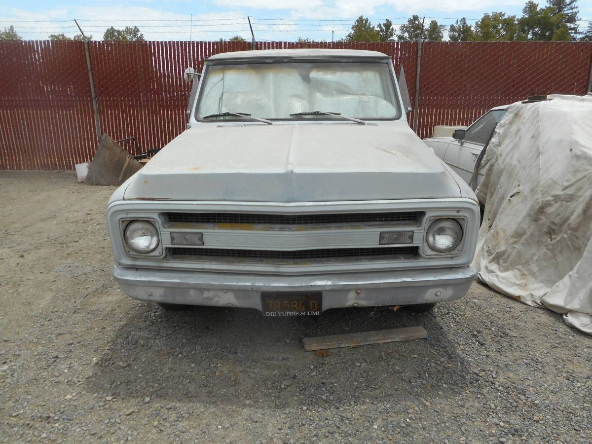 Chevy-1969-grey