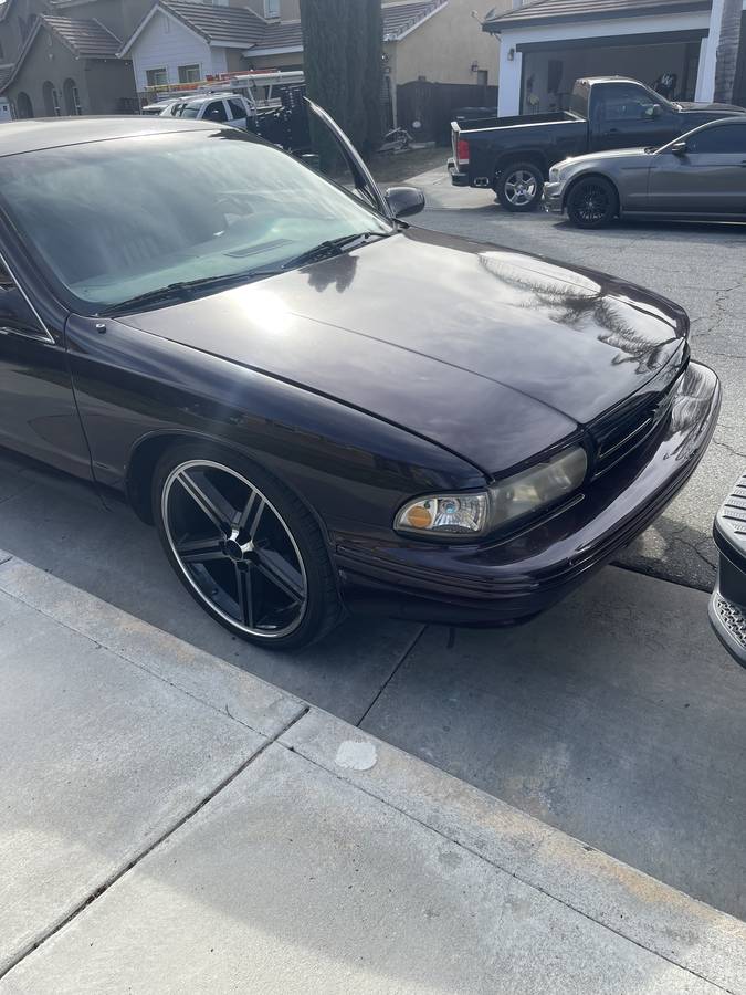 Chevy-1996-impala-ss-1996-purple