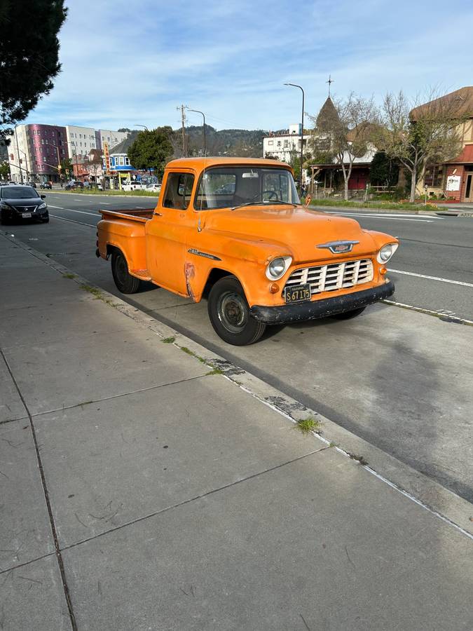 Chevy-3100-truck-1955-orange